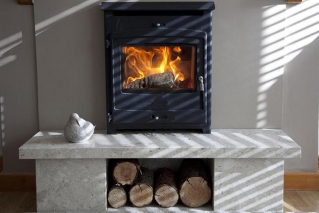 Comment choisir un po&ecirc;le &agrave; bois performant pour votre maison ?